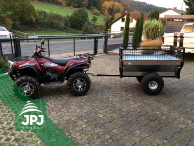 Kawasaki ATV und Anhänger Gärtner