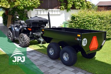 Polaris und Anhänger Profi Gärtner